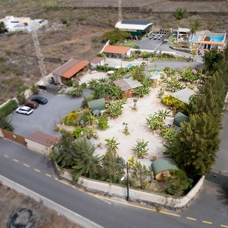 Villa Nashira Hot Tub Piscina Y Jardin Buzanada Esterno foto