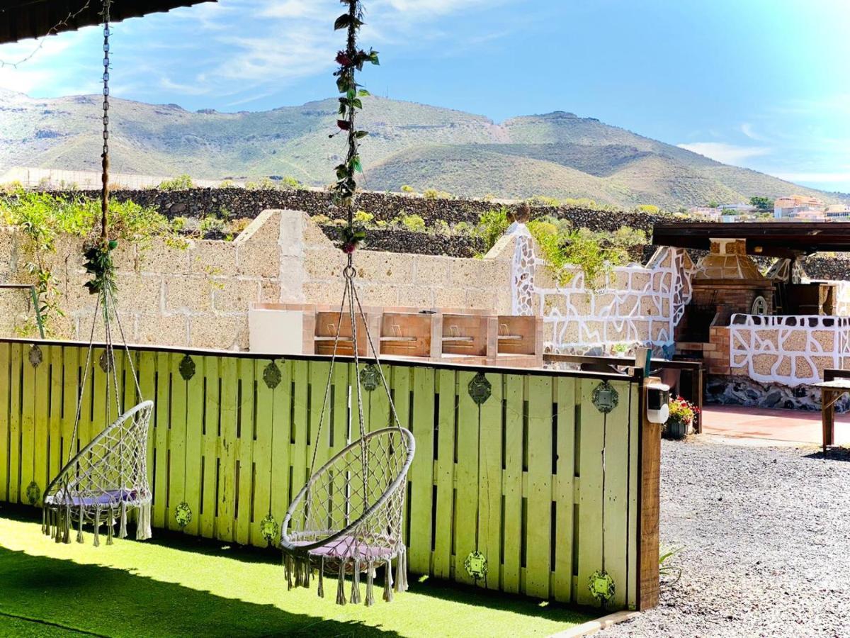 Villa Nashira Hot Tub Piscina Y Jardin Buzanada Esterno foto