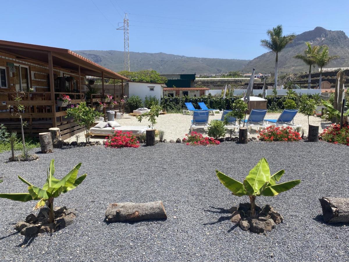 Villa Nashira Hot Tub Piscina Y Jardin Buzanada Esterno foto